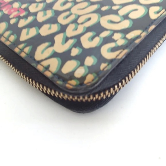 AUTH Louis Vuitton LV Vernis Long Zip Leopard Wallet - Picture 9 of 9